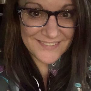 Meet your Posher, Cristine